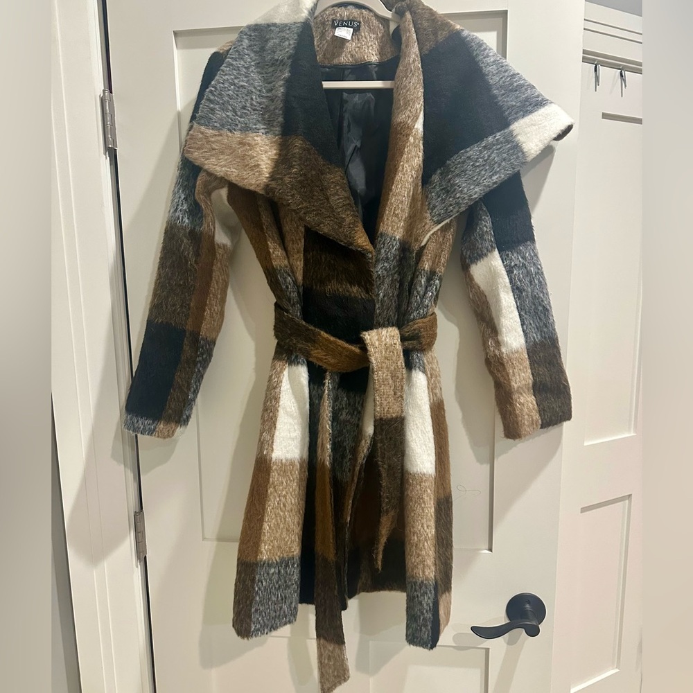 Venus Colorblock Coat